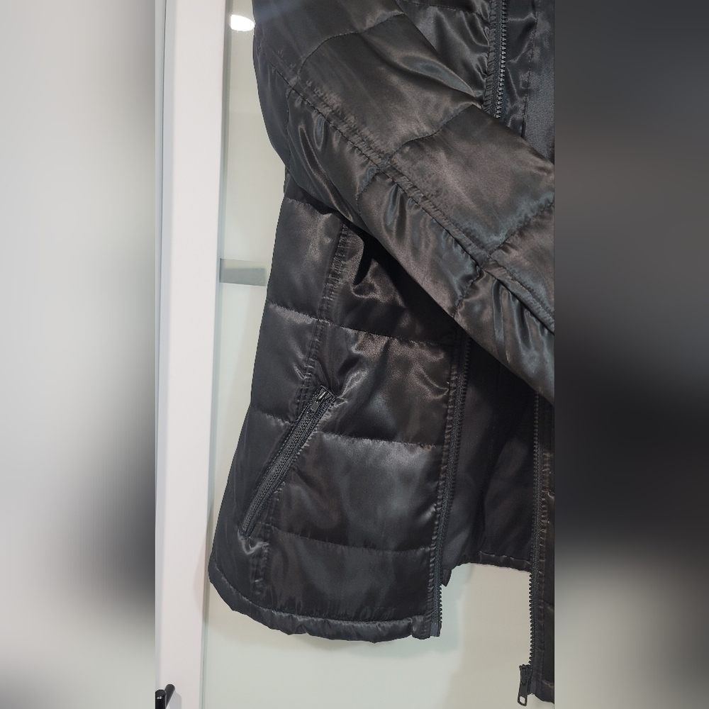 Danier Light Jacket - Picture 10 of 14